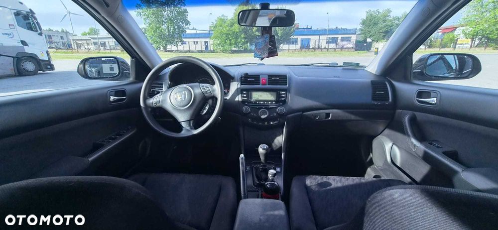 Honda Accord - 2