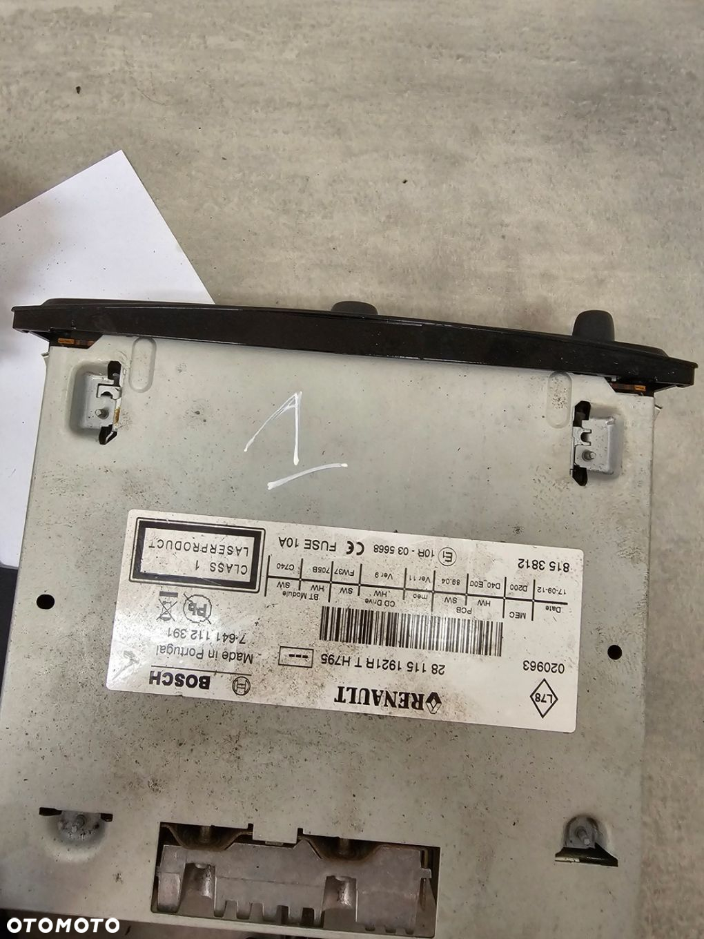 RENAULT CLIO III NAWIGACJA radio 259151852R 2811397175 8153812 - 3