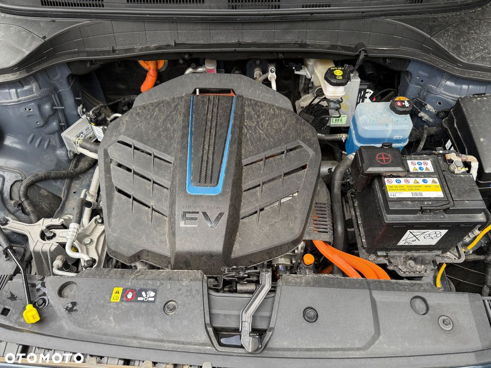 Hyundai Kona Electric 39kWh Premium - 13
