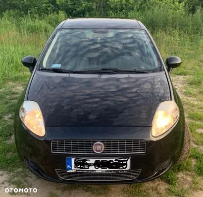 Fiat Grande Punto Actual 1.4 8V Estiva Blue&Me - 4