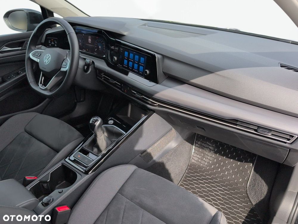 Volkswagen Golf 1.5 TSI EVO Style - 16