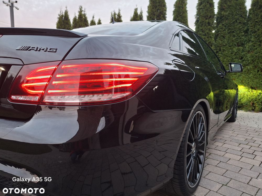 Mercedes-Benz Klasa E - 32