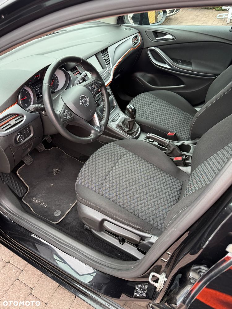 Opel Astra 1.0 Turbo Start/Stop Dynamic - 11