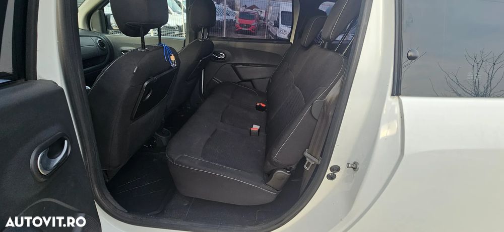 Dacia Lodgy 1.5 Blue dCi Laureate - 12