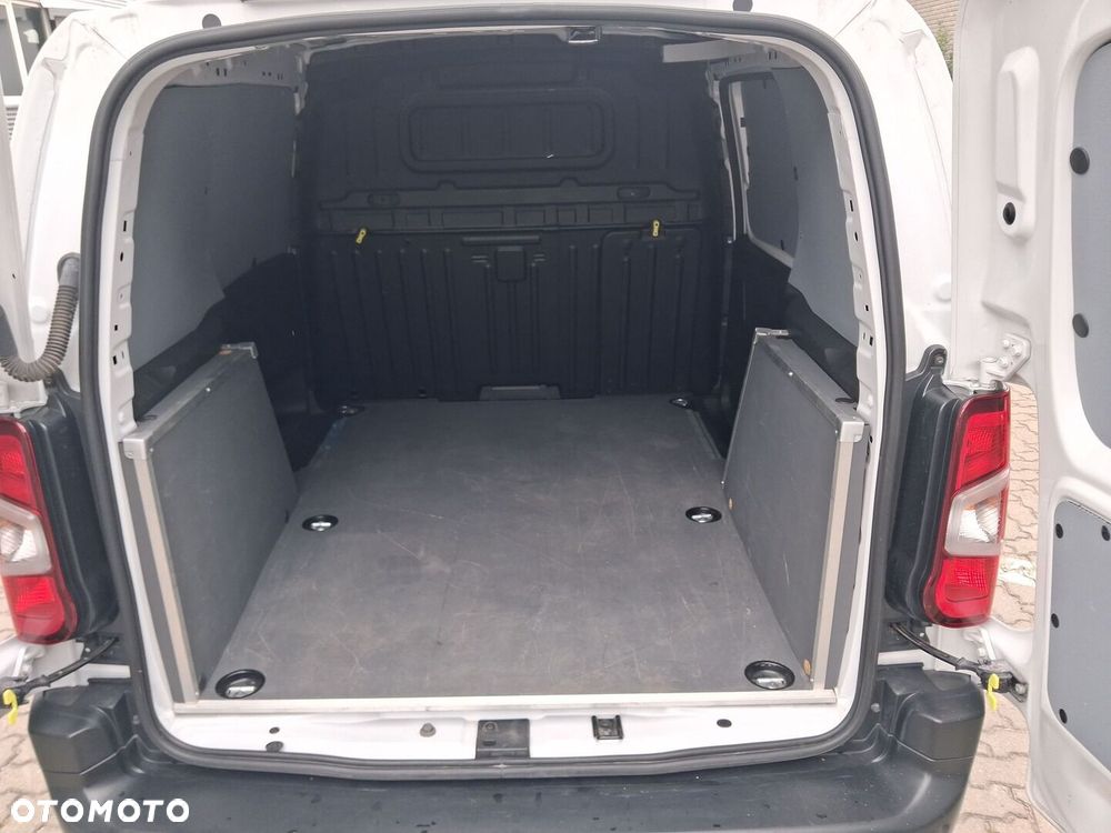 Toyota PROACE CITY - 12