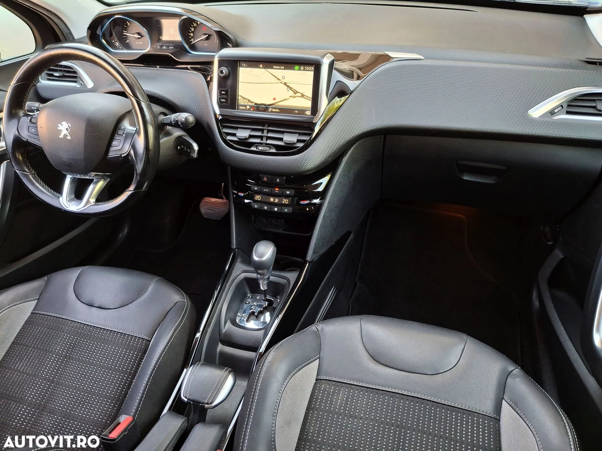 Peugeot 2008 - 10