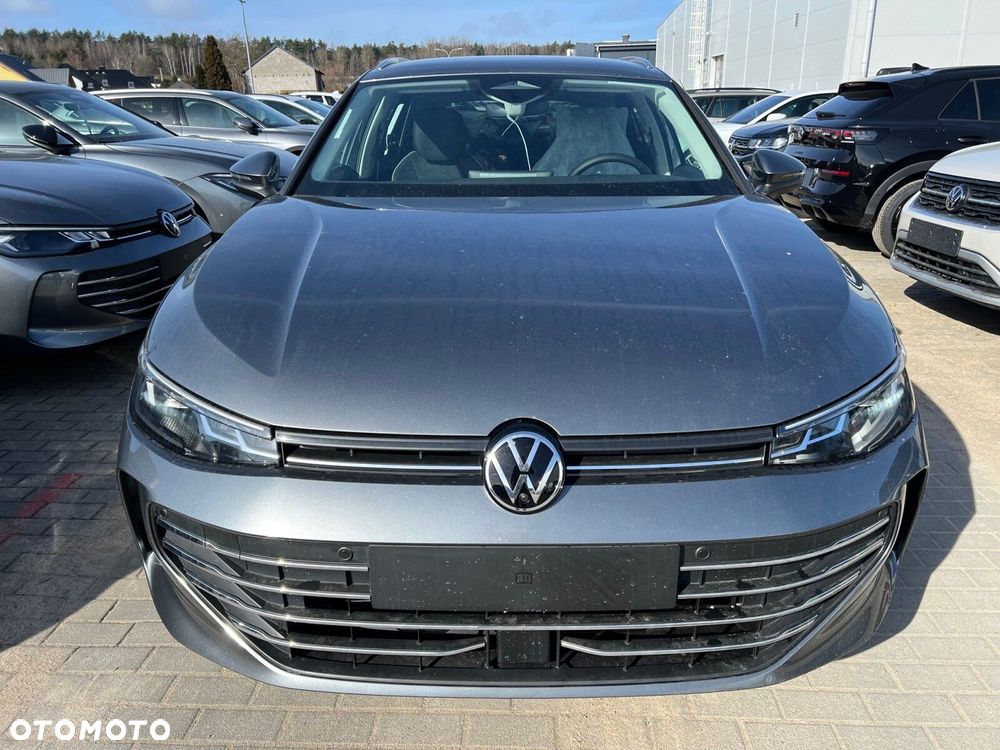 Volkswagen Passat Variant - 2