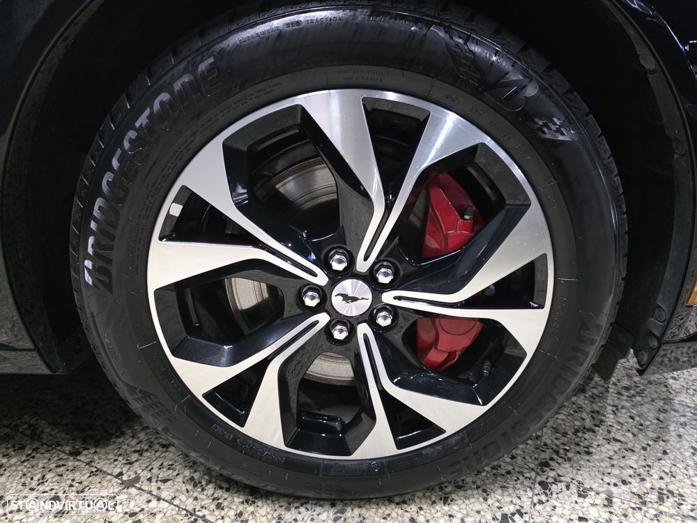 Ford Mustang Mach-E AWD PREMIUM - 13