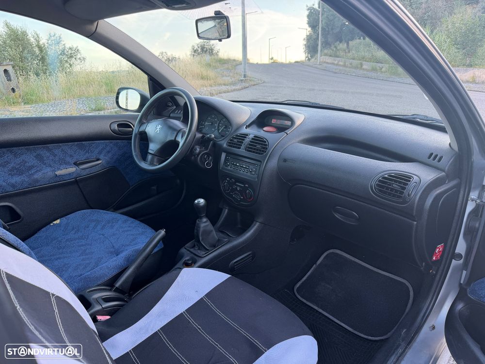 Peugeot 206 - 7
