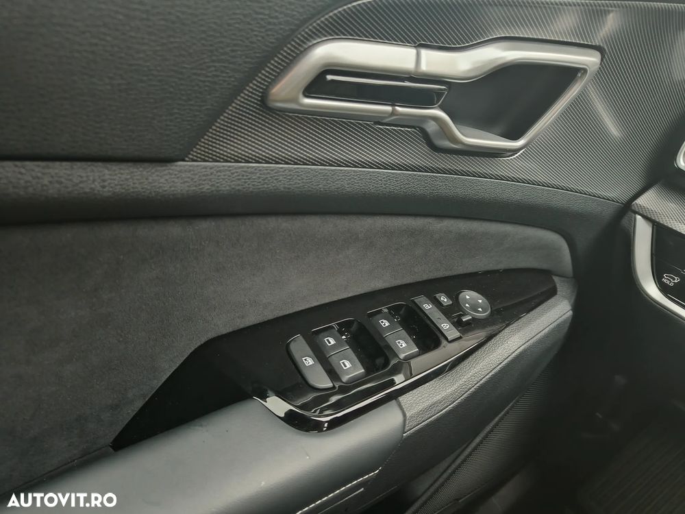 Kia Sportage 1.6 T-GDI HEV 6AT 4x4 GT Line - 12