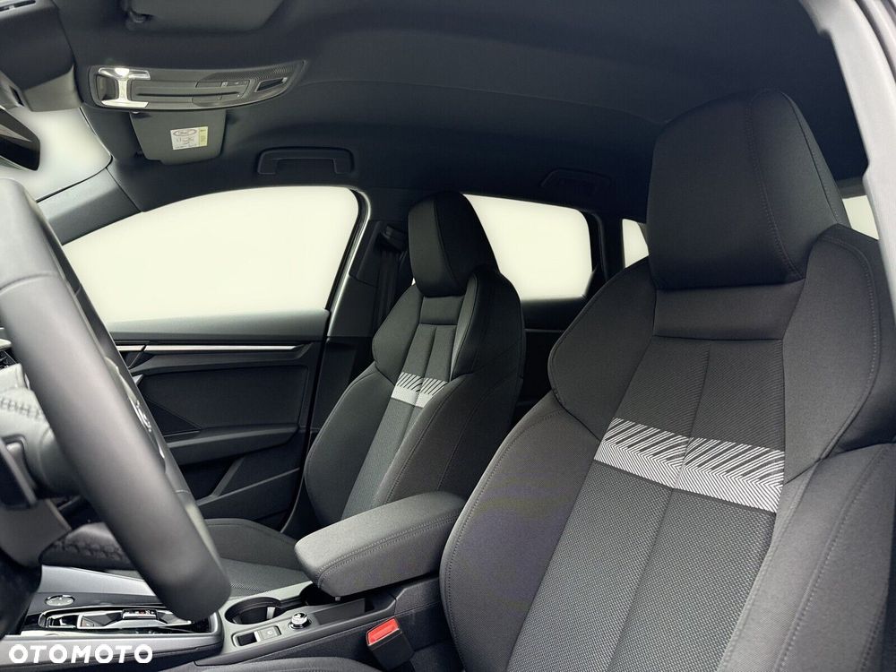 Audi A3 Sportback - 8
