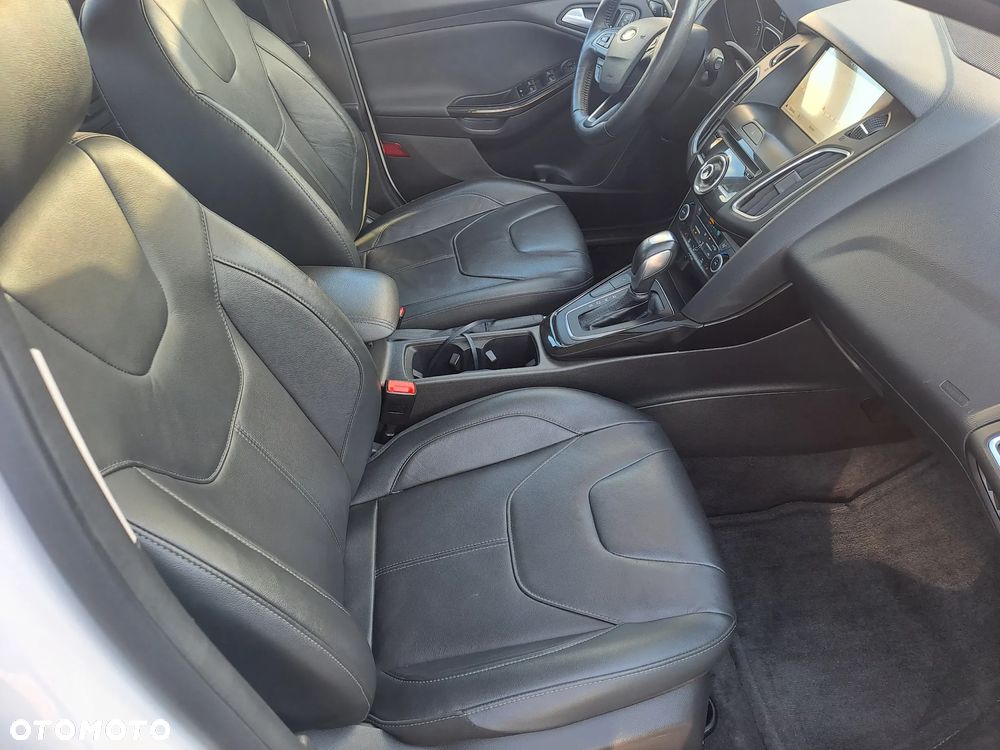 Ford Focus - 9