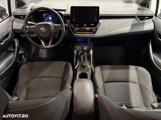 Toyota Corolla 1.8 HSD Business - 8