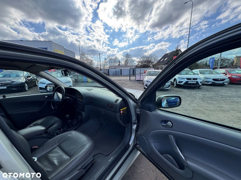 Saab 9-5 2.3T Linear Griffin Edition - 18