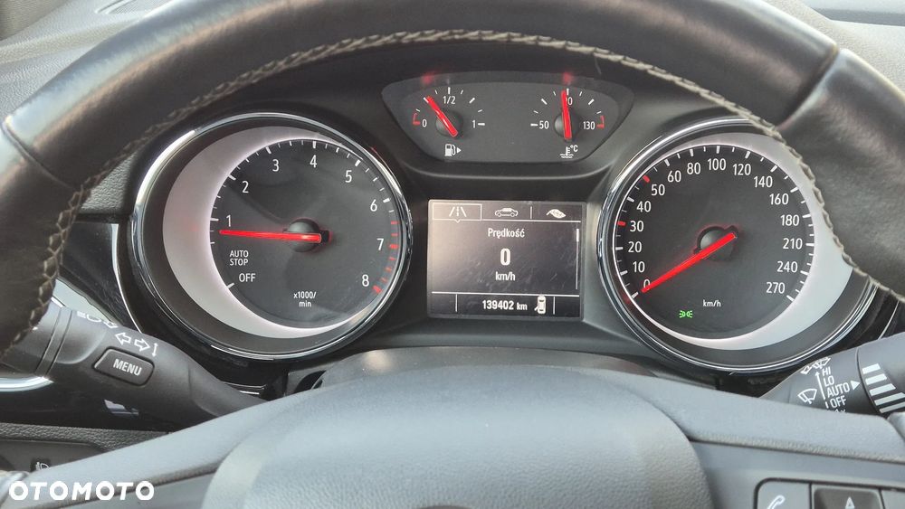 Opel Astra 1.6 T Dynamic S&S - 30