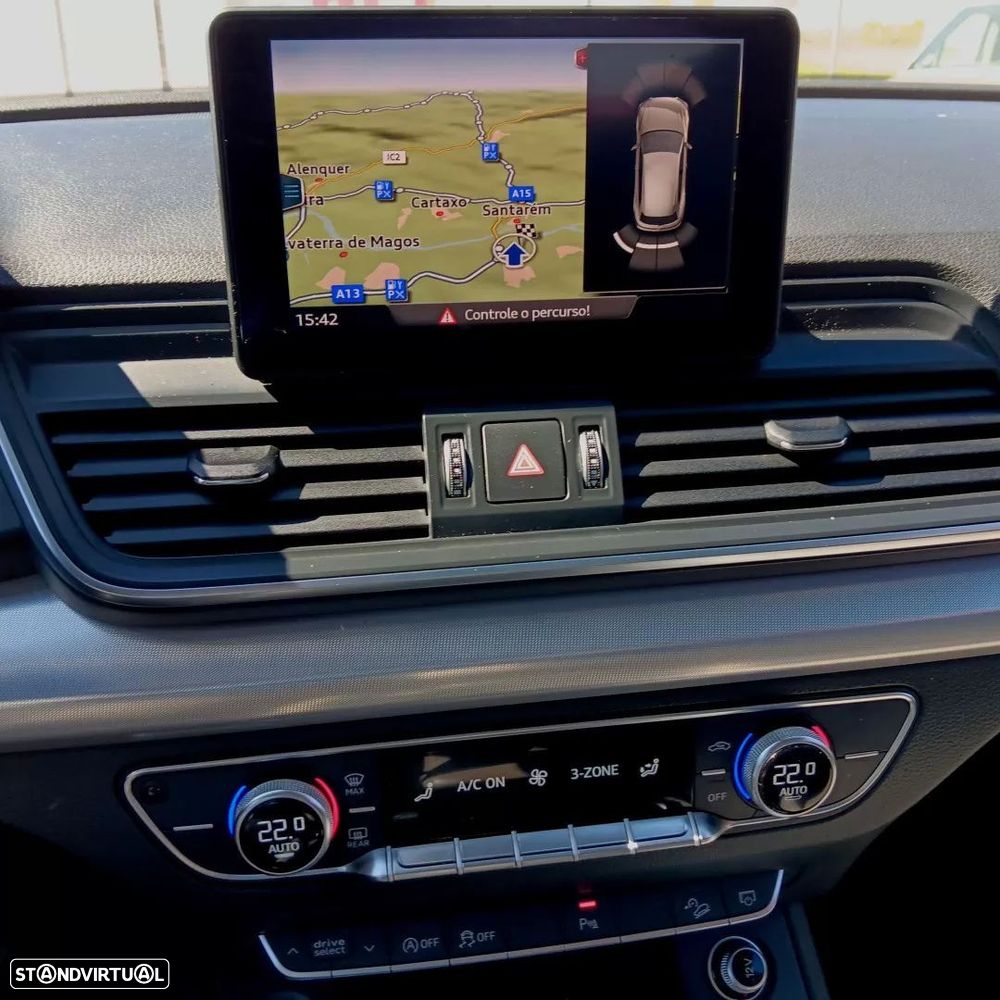 Audi Q5 2.0 TDI quattro Sport S-tronic - 17