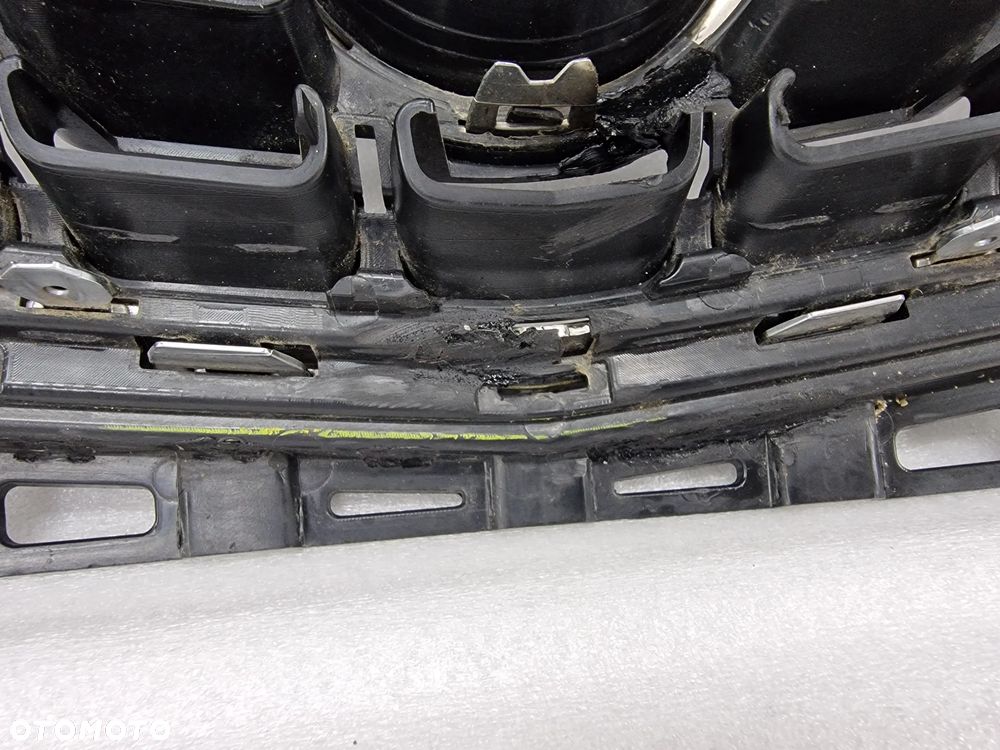 OPEL ASTRA J IV 09- ATRAPA / GRILL PRZEDNI PRZÓD , NR 13266577 , NR AUKCJI GL29 - 21