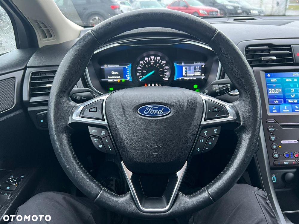 Ford Mondeo 2.0 Ti-VCT Titanium - 17