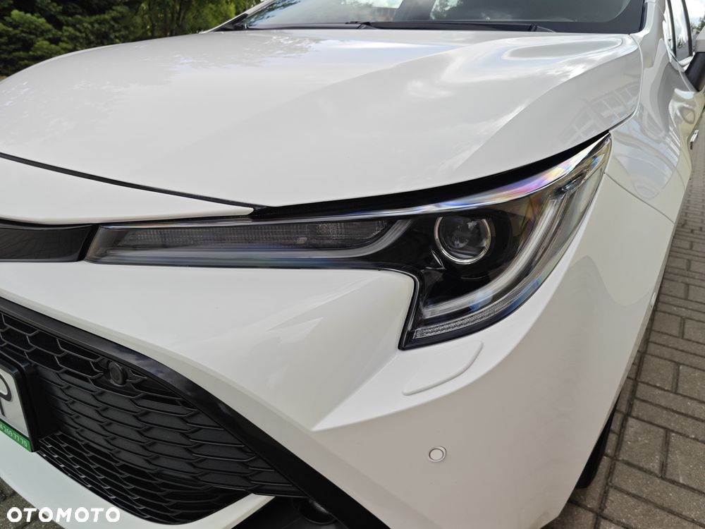 Toyota Corolla 2.0 Hybrid Comfort - 17