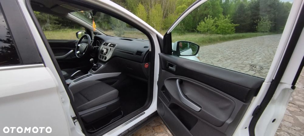 Ford Kuga 2.0 TDCi 4WD Titanium - 9