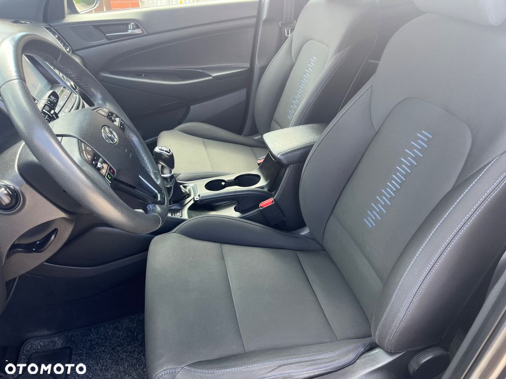 Hyundai Tucson blue 1.6 GDi 2WD Passion - 26