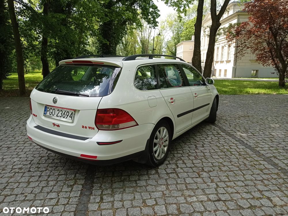 Volkswagen Golf 2.0 TDI Comfortline - 9