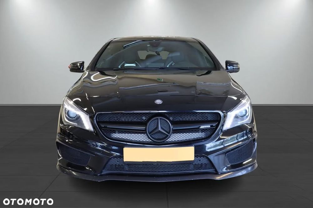 Mercedes-Benz CLA AMG 45 4-Matic - 22