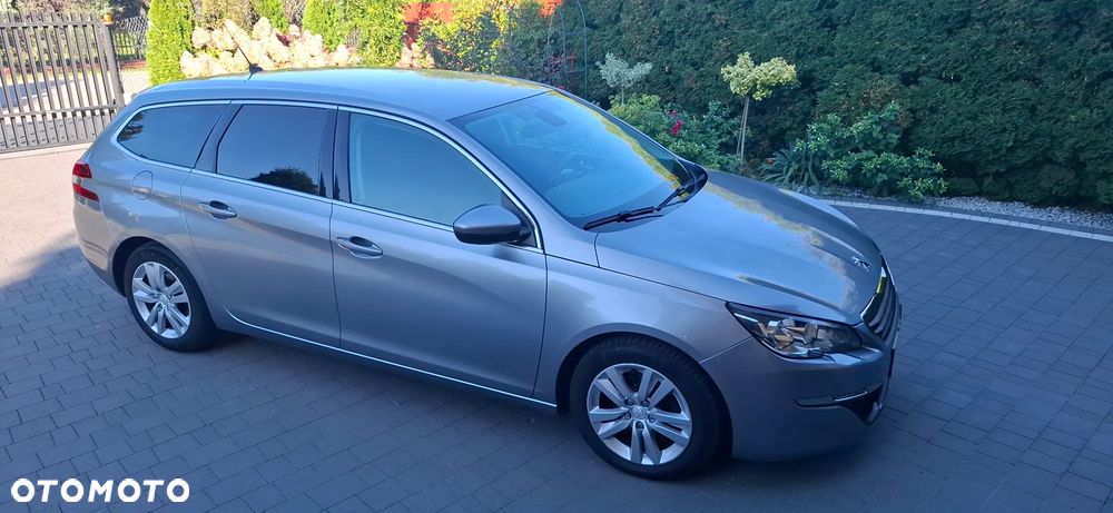 Peugeot 308 2015 photo 4