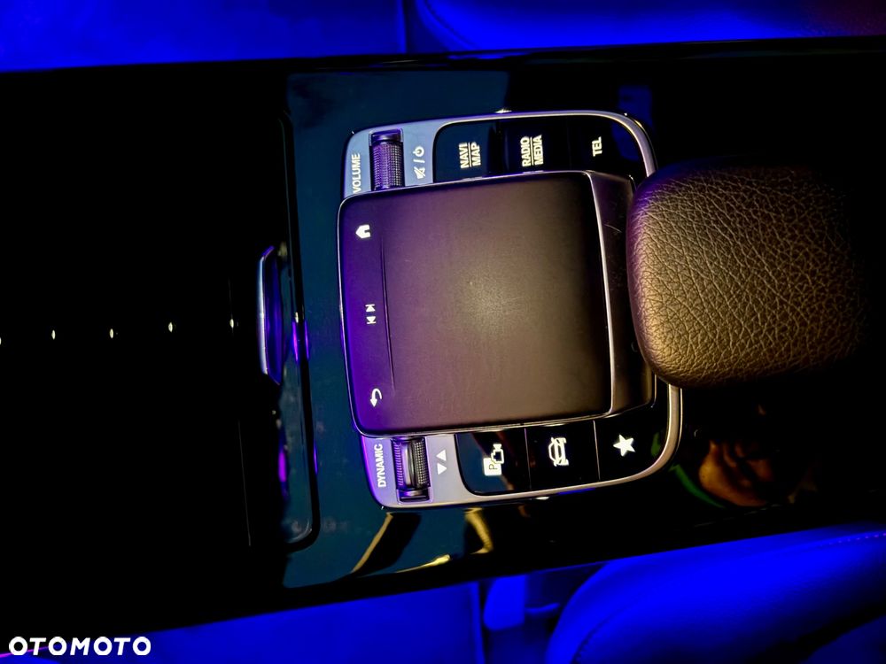 Mercedes-Benz Klasa A 250 7G-DCT AMG Line - 29