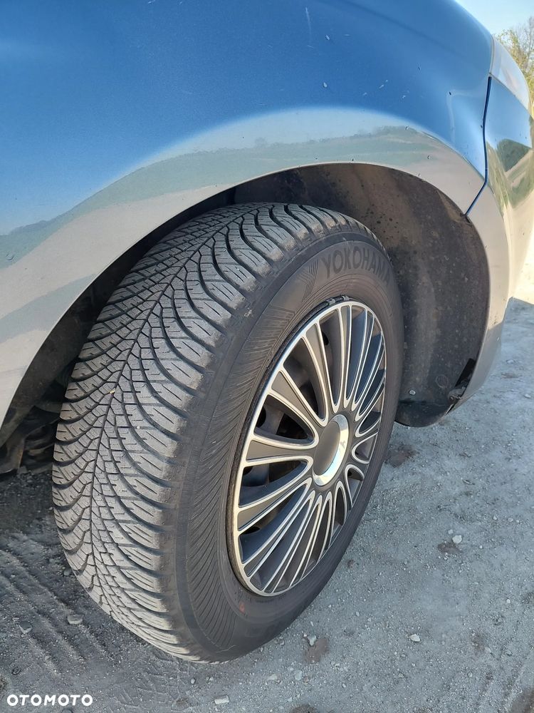 Fiat Bravo ver-1-4-16v-dynamic-euro5 - 9