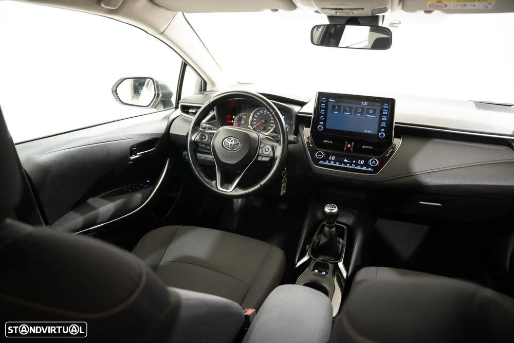 Toyota Corolla - 10