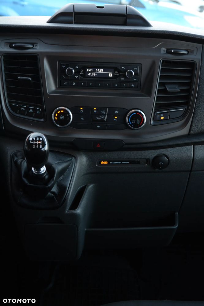 Ford Transit - 30