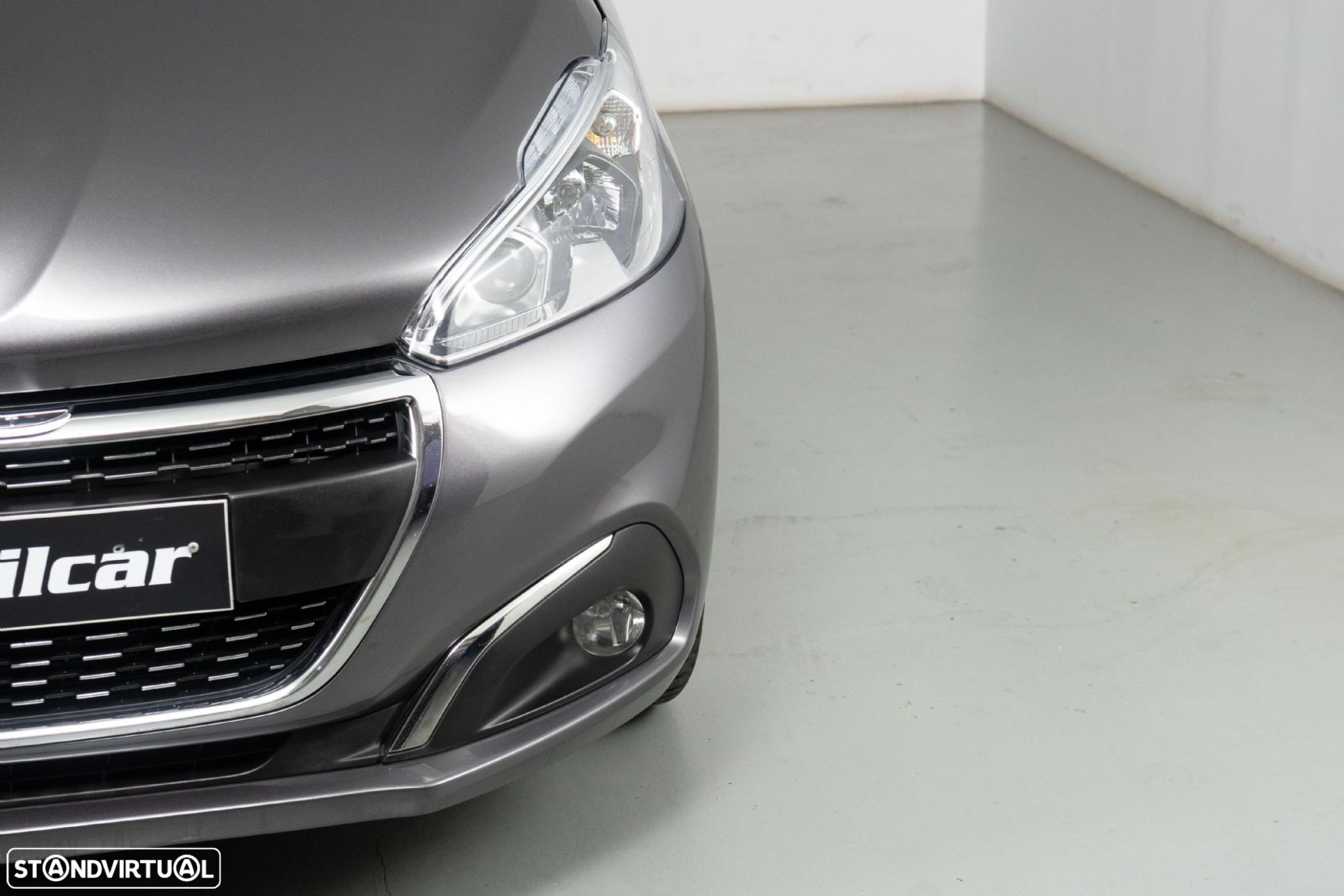Peugeot 208 1.2 PureTech Allure - 16