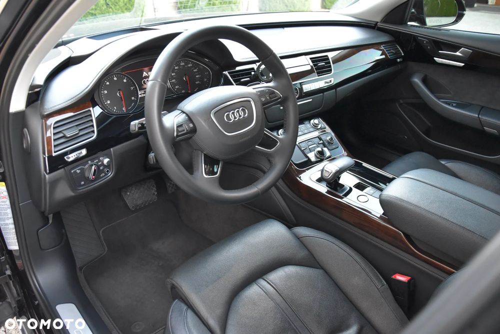 Audi A8 4.0 TFSI L Quattro - 12