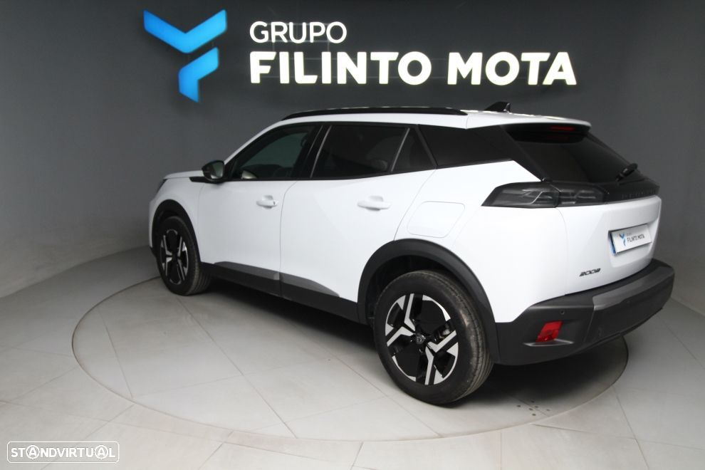 Peugeot 2008 1.2 PureTech Allure - 4