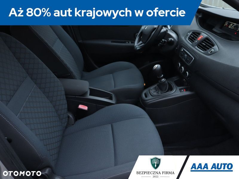Renault Scenic - 11