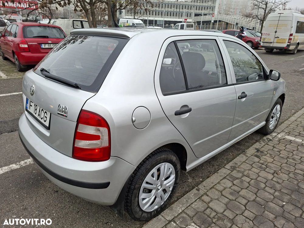 Skoda Fabia - 10