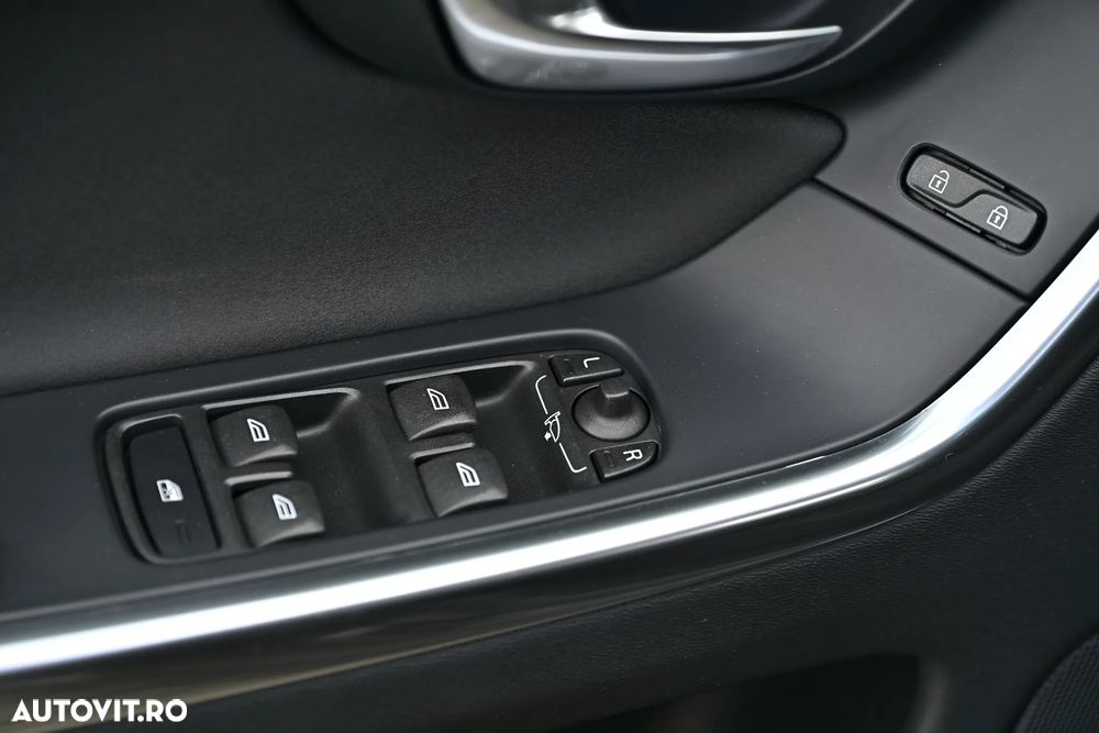 VOLVO XC60 2014 — imagine 36