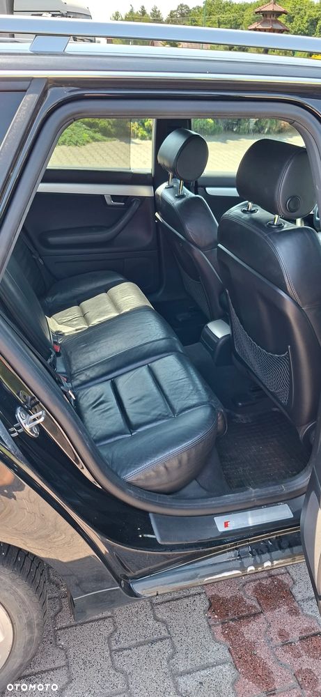 Audi A4 Avant 2.7 TDI DPF - 12