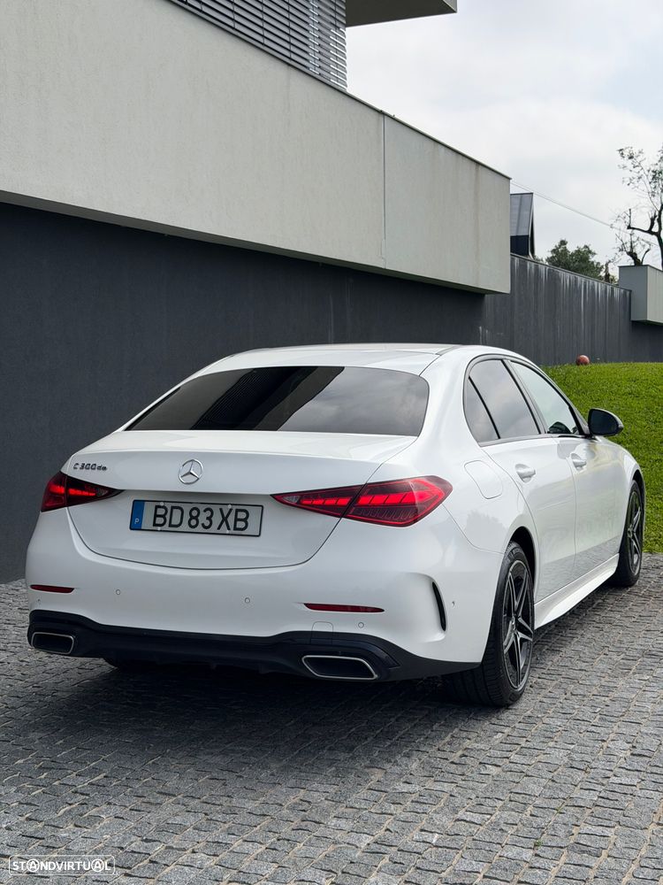 Mercedes-Benz C 300 de AMG Line - 4