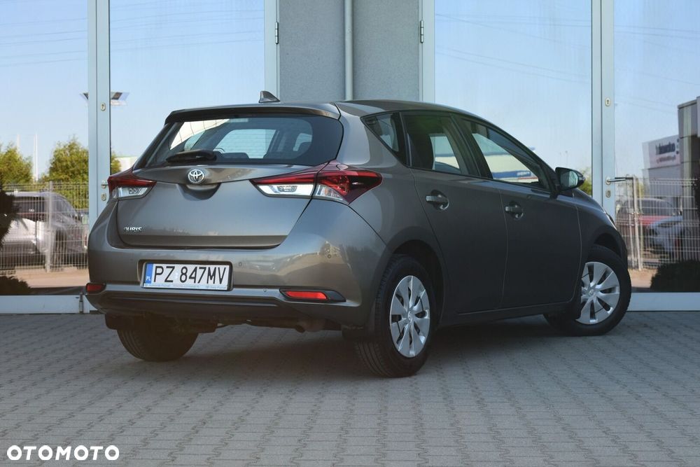 Toyota Auris 1.33 VVT-i Active - 10