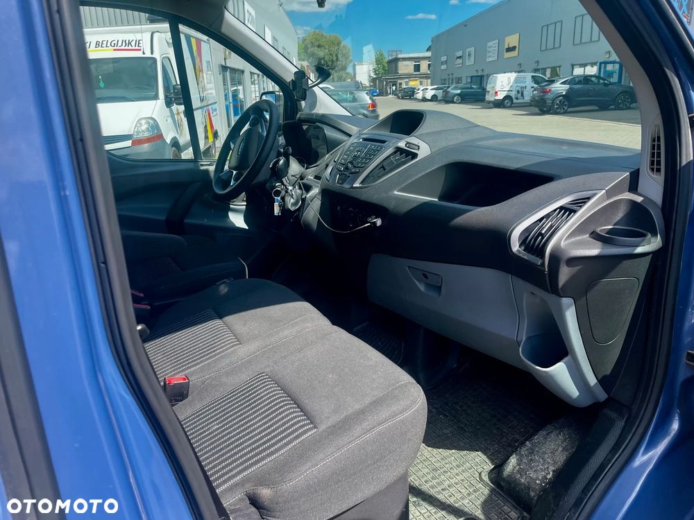Ford TRANSIT CUSTOM - 7