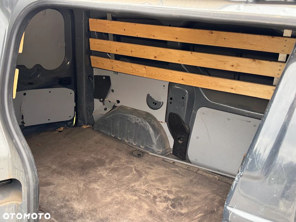 Renault EXPRESS KANGOO - 21