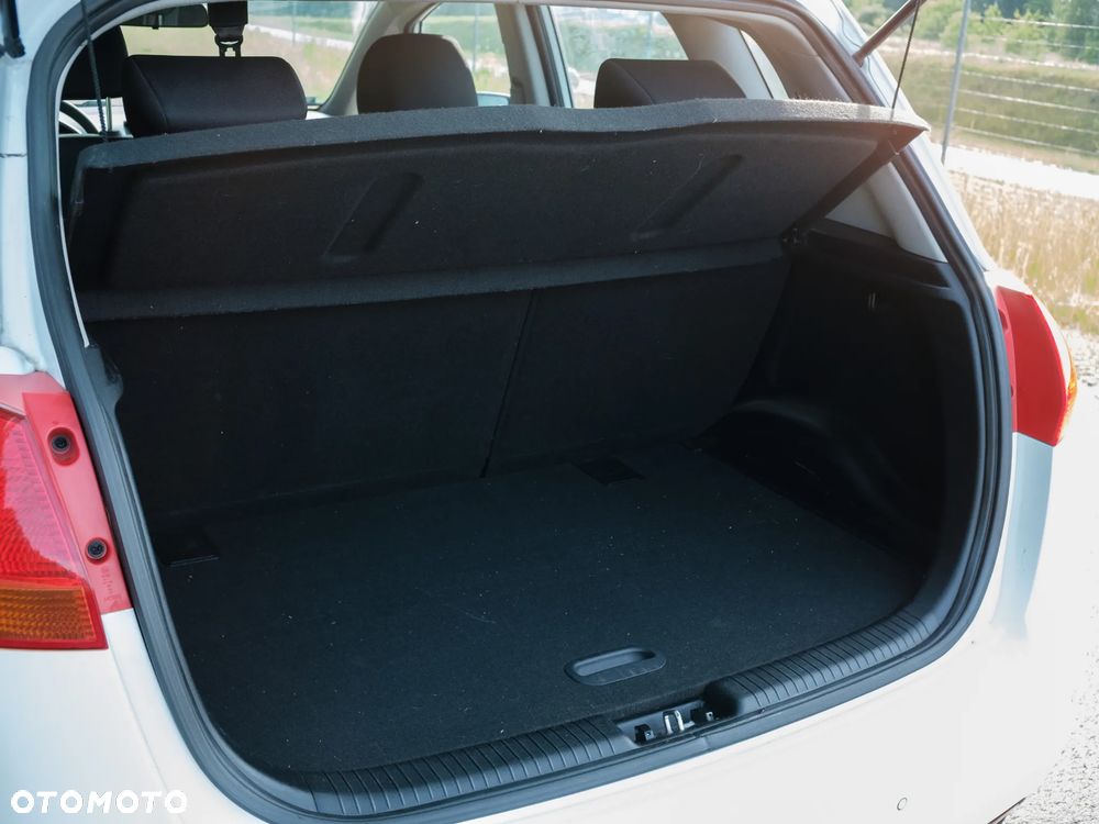 Kia Venga 1.6 M - 22
