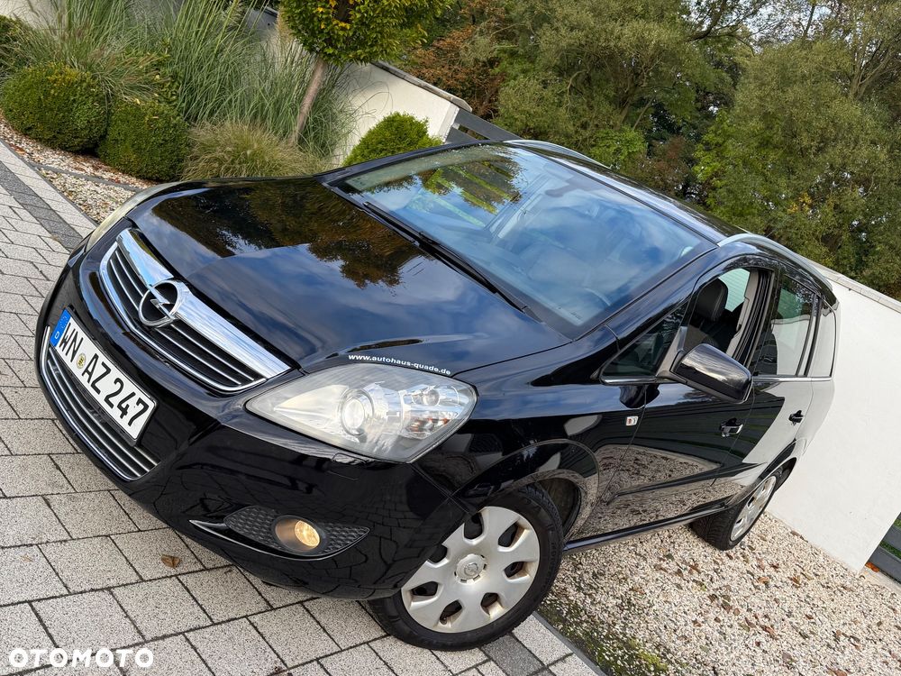 Opel Zafira - 25