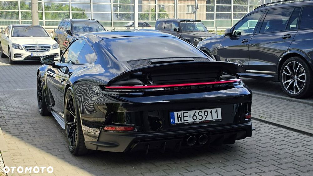 Porsche 911 GT3 Touring PDK - 12