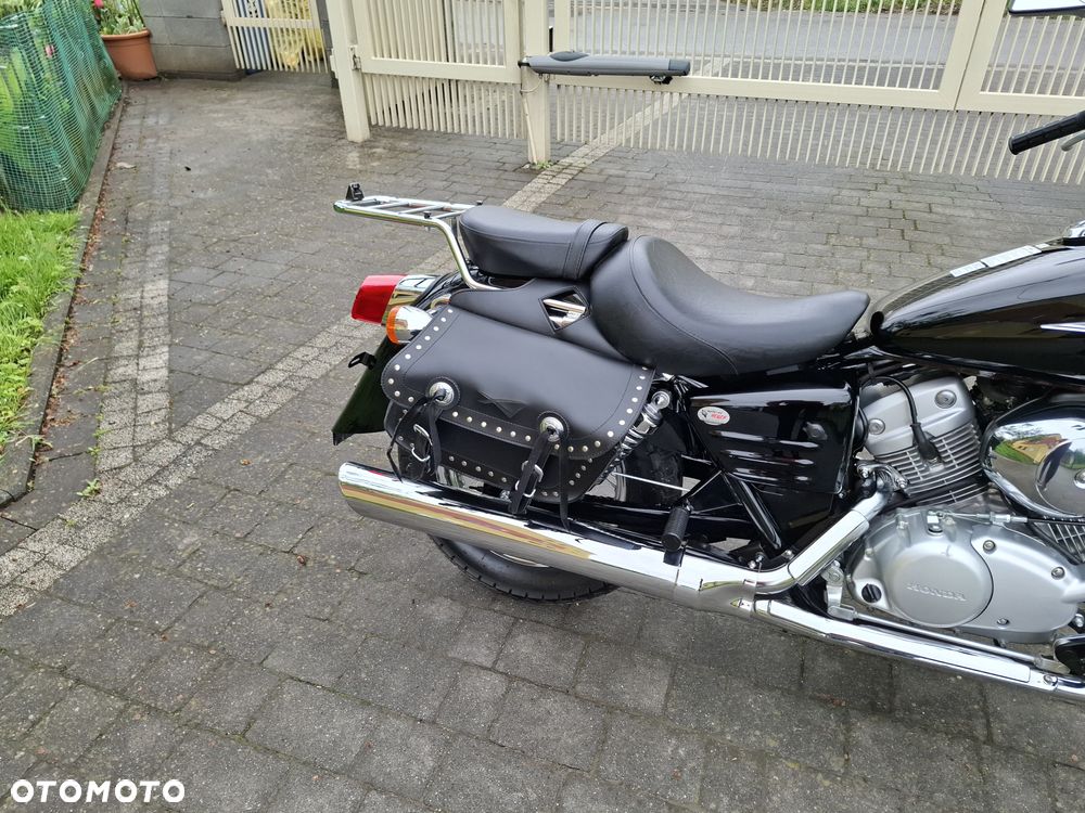 Honda Shadow - 4