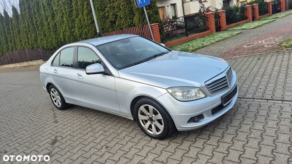 Mercedes-Benz Klasa C 220 CDI DPF Automatik - 22