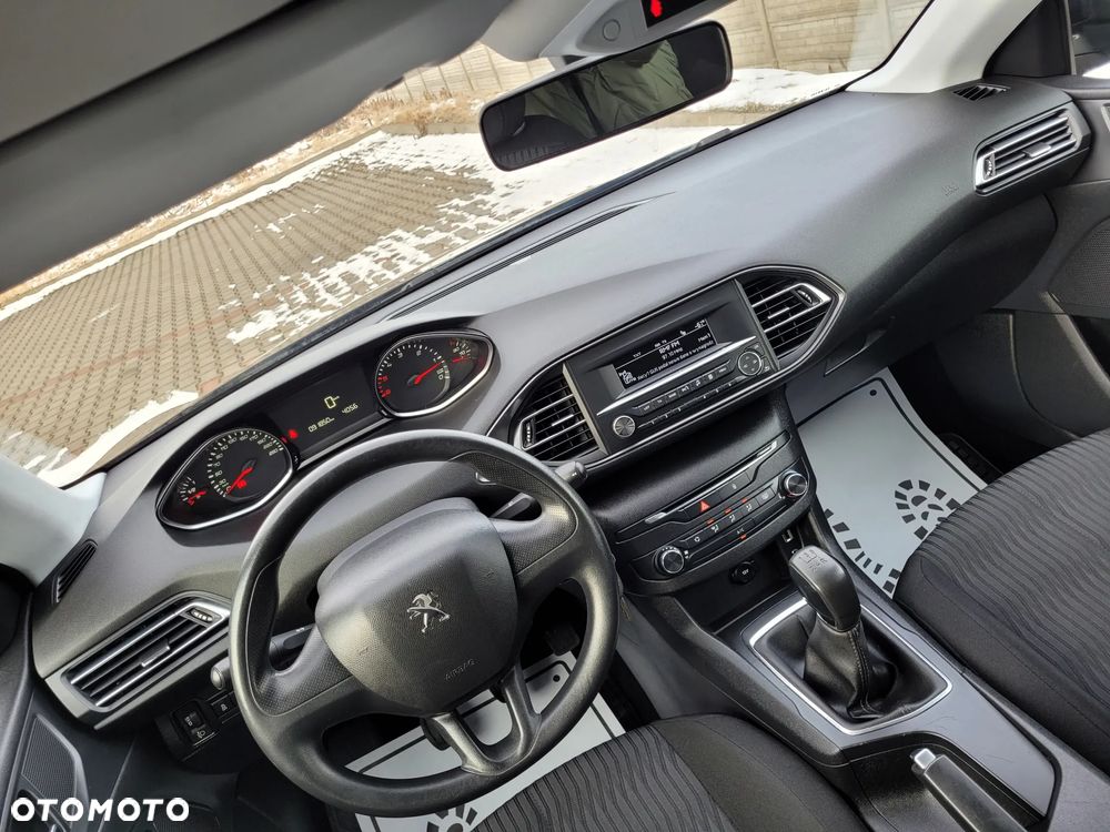 Peugeot 308 1.6 HDi Presence - 22