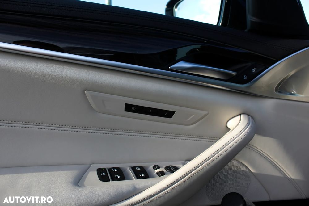 BMW Seria 5 525d AT - 16